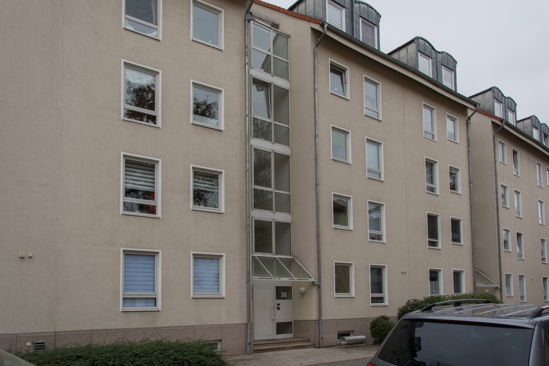 Uhlandstraße-30/445,00 €/Monat